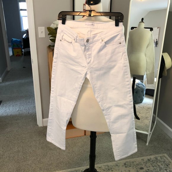 LOFT Modern Kick Crop Fit Skinny Jeans in White - Picture 6 of 7